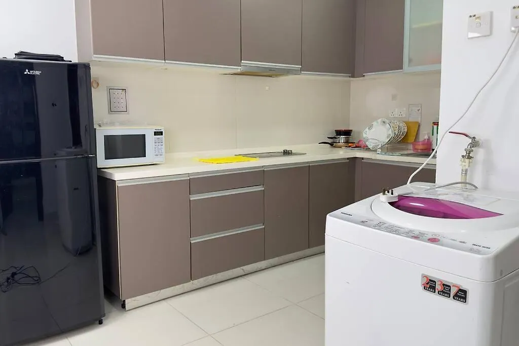Luxury 2Br2Br Service Apartment At Regalia Residence Kl Kuala Lumpur