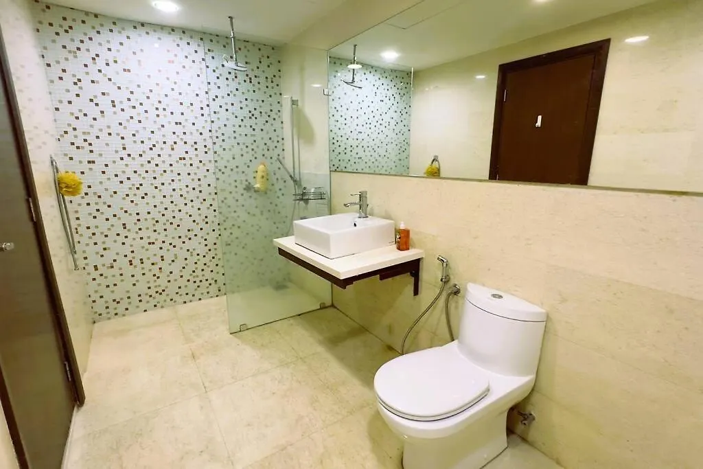 Luxury 2Br2Br Service Apartment At Regalia Residence Kl Kuala Lumpur